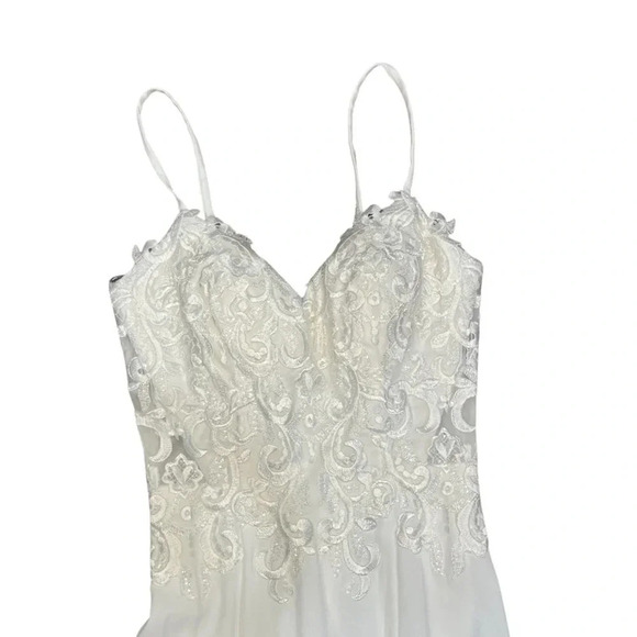 Tania Olsen White Wedding Dress ELISE TC318 Size 0 - Picture 6 of 9